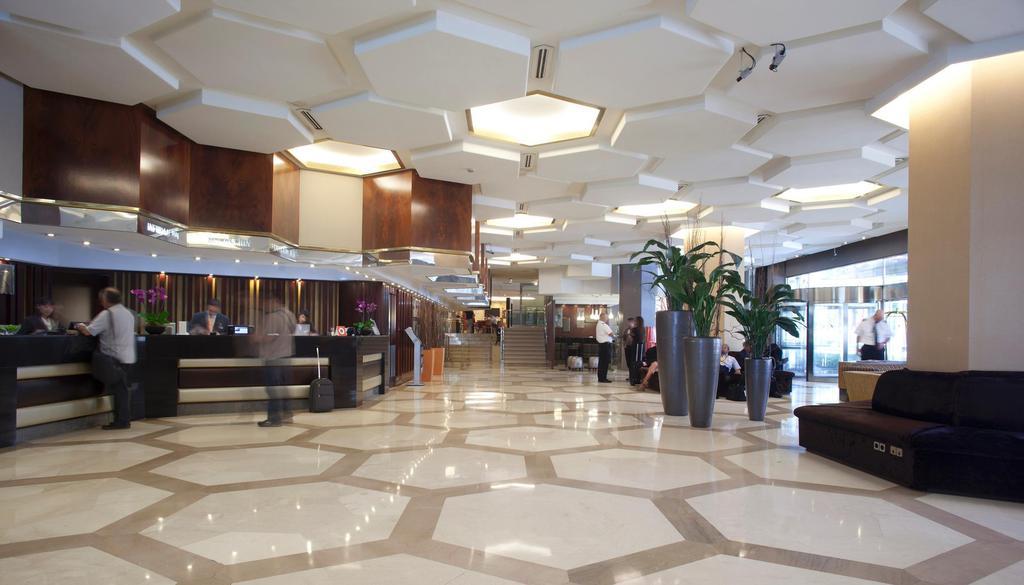 Husa Moncloa Madrid Exterior photo