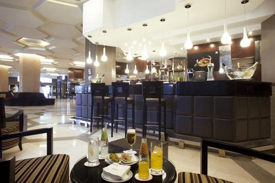 Husa Moncloa Madrid Exterior photo