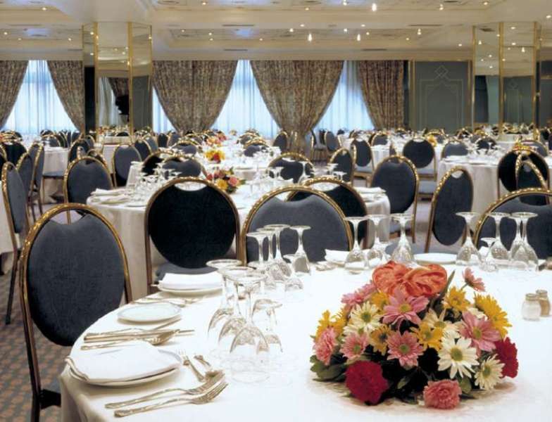 Husa Moncloa Madrid Exterior photo