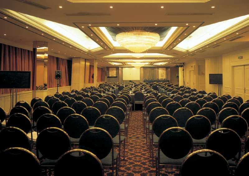 Husa Moncloa Madrid Exterior photo